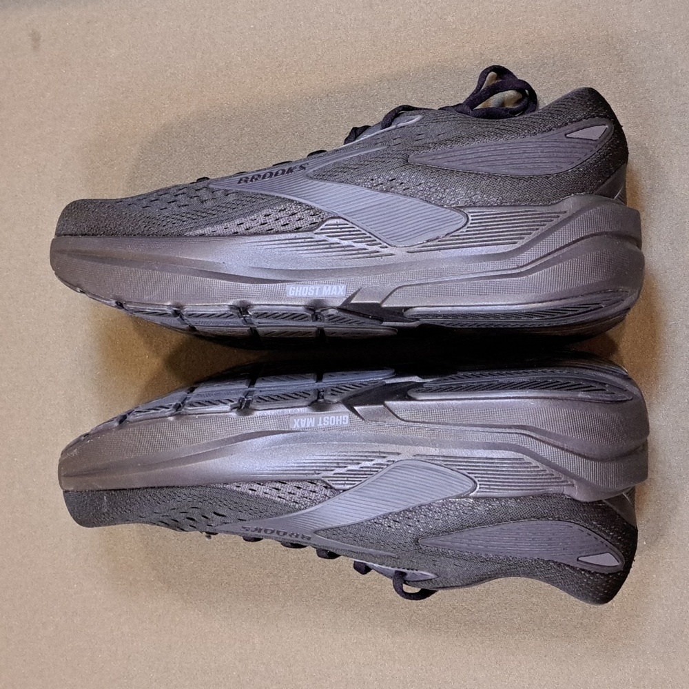Brooks Ghost Max 3 - Color: Black - Size: Men 12 - Picture 7 of 9